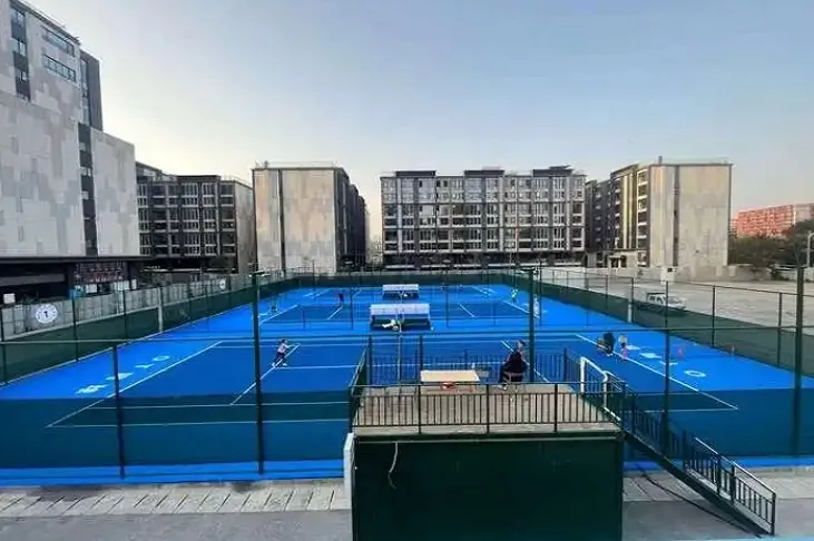 تحديات وحلول تطبيق مواد حمض الأكريليك على ركائز الأسمنت